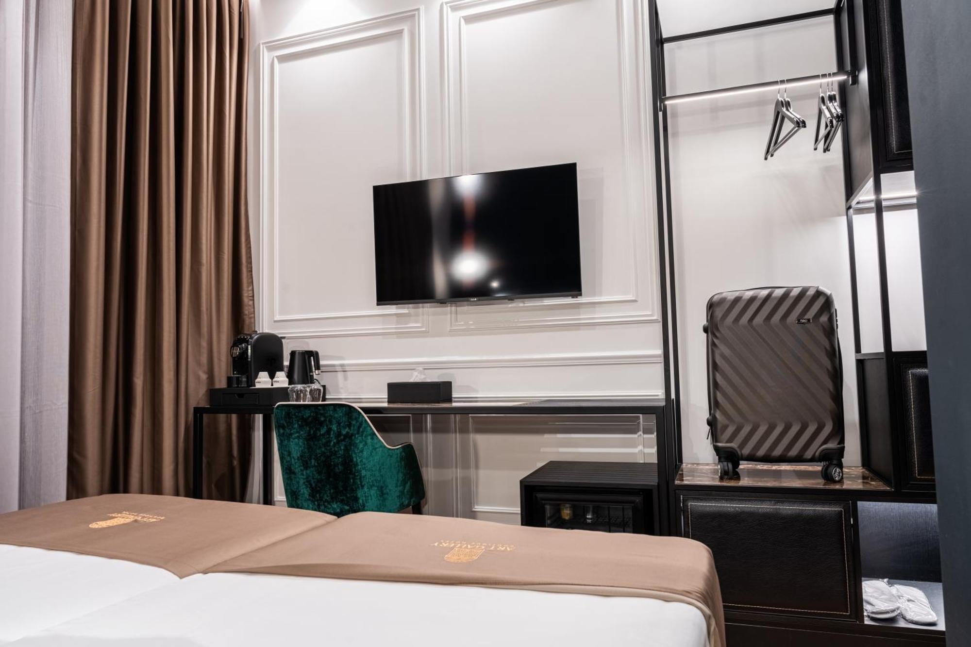Art Gallery Boutique Hotel Дуррес Экстерьер фото