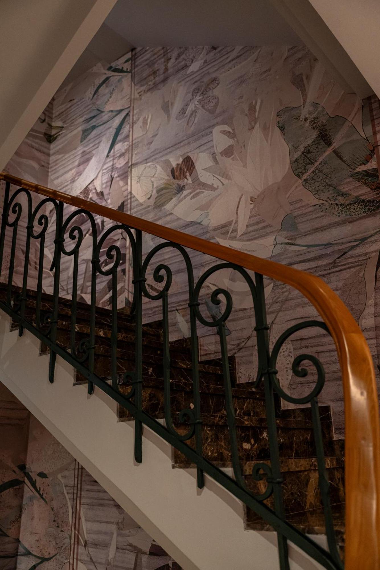 Art Gallery Boutique Hotel Дуррес Экстерьер фото