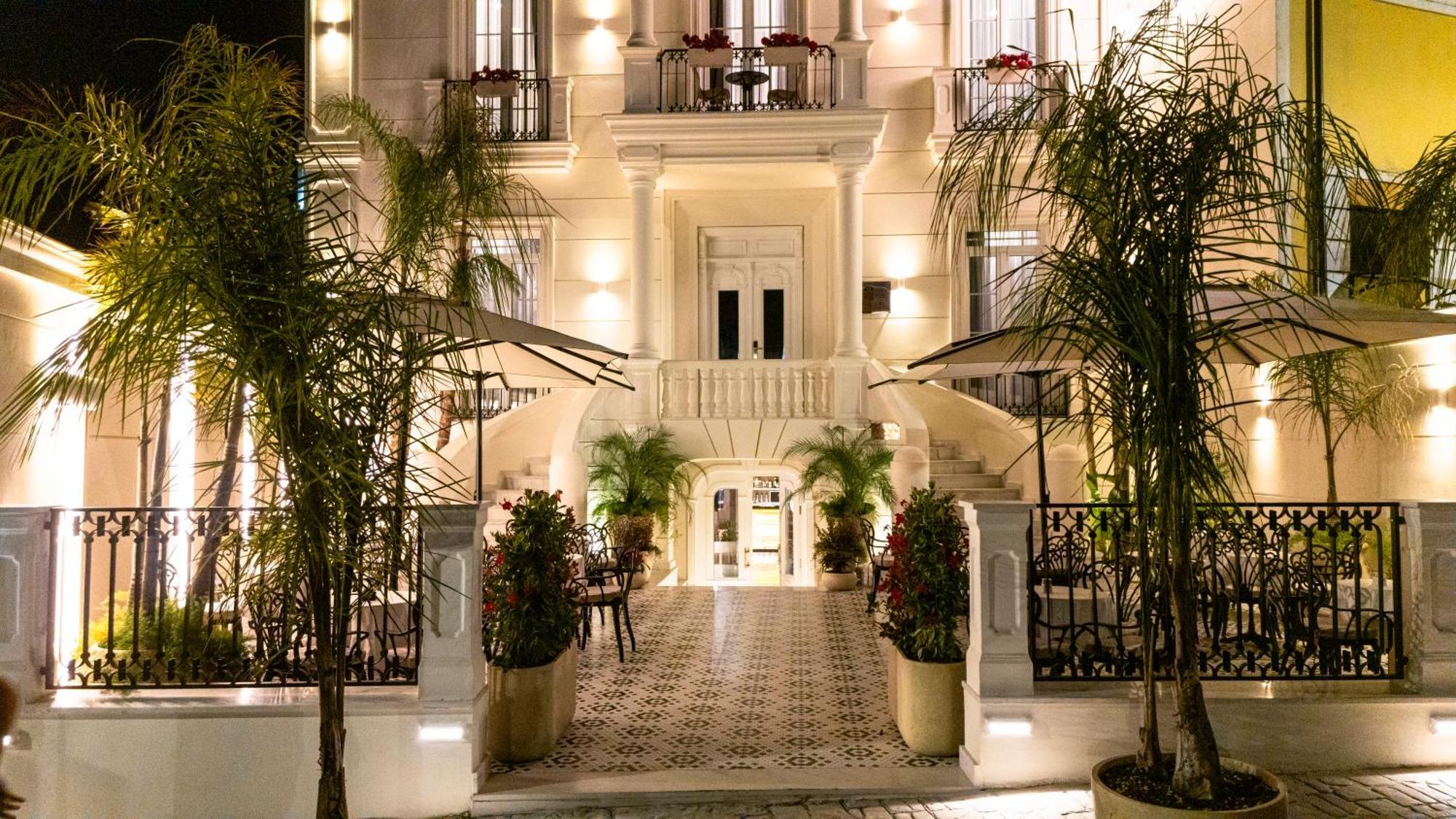 Art Gallery Boutique Hotel Дуррес Экстерьер фото
