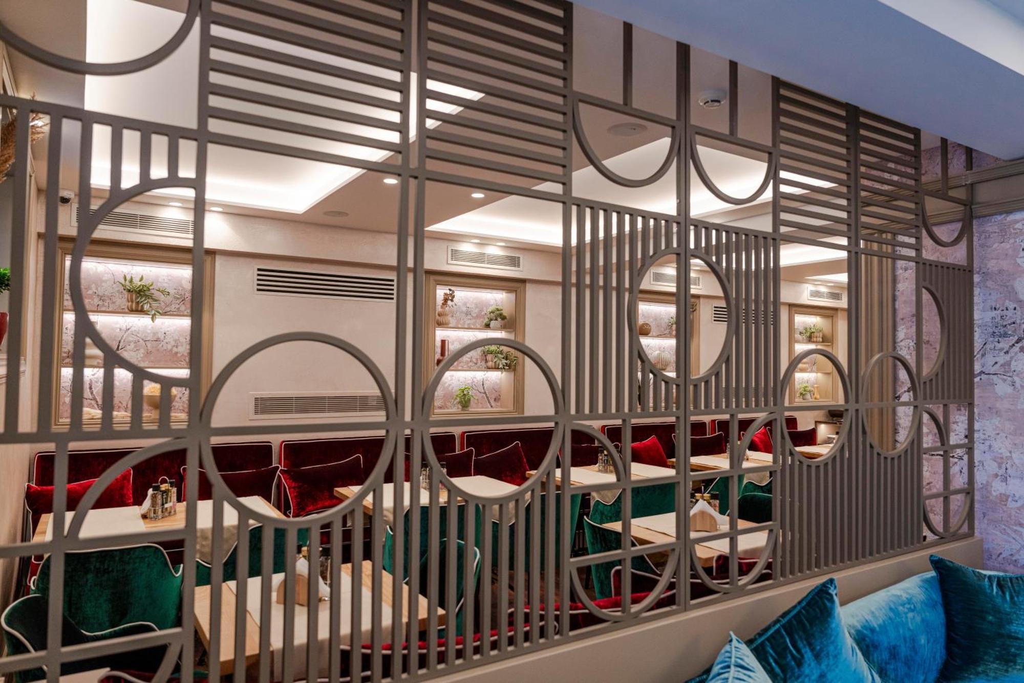 Art Gallery Boutique Hotel Дуррес Экстерьер фото