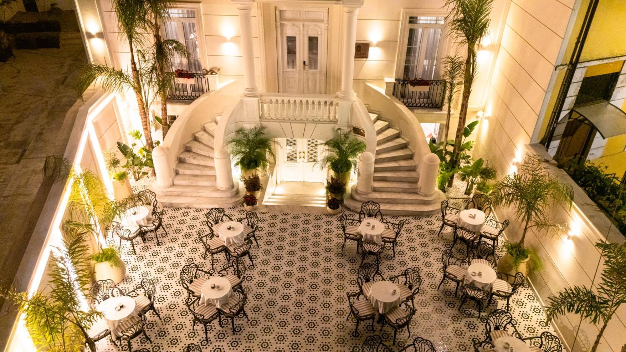 Art Gallery Boutique Hotel Дуррес Экстерьер фото
