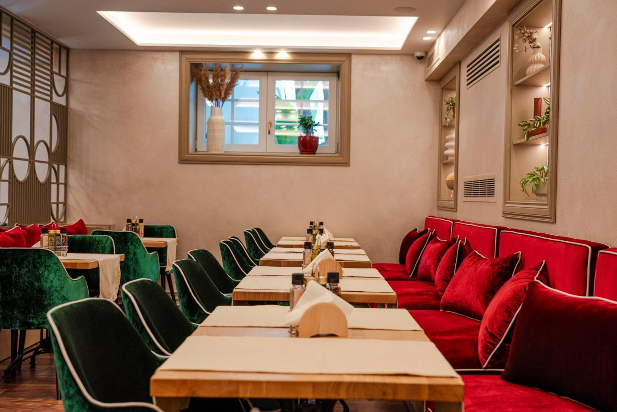 Art Gallery Boutique Hotel Дуррес Экстерьер фото