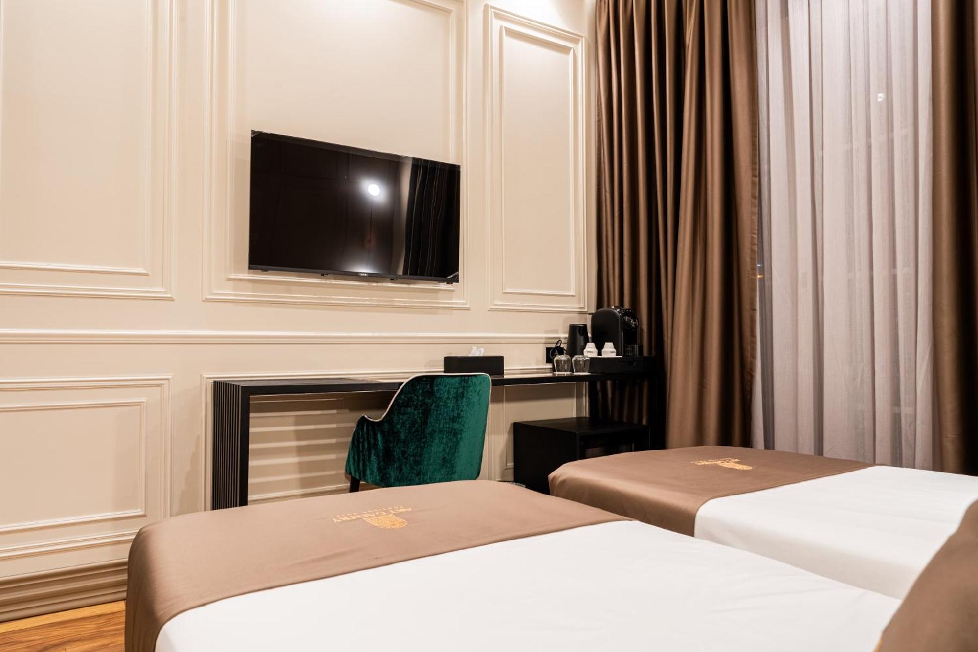Art Gallery Boutique Hotel Дуррес Экстерьер фото