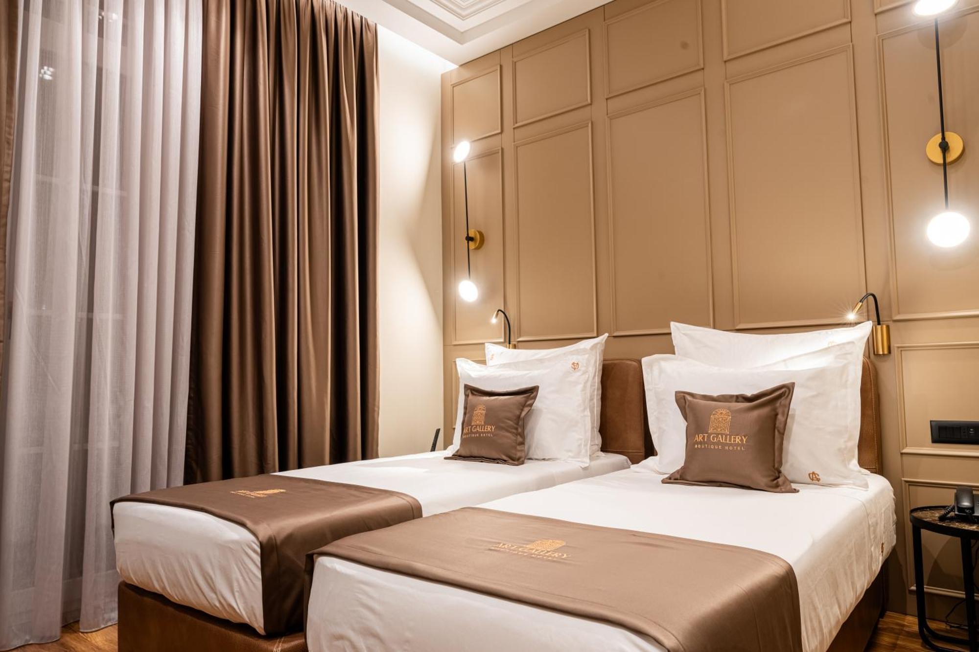 Art Gallery Boutique Hotel Дуррес Экстерьер фото